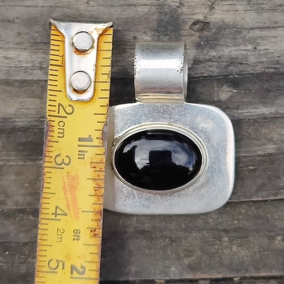 Vintage Sterling Onyx Pendant - Picture 2 of 5